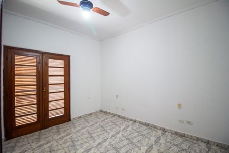 Casa para alugar com 355m², 4 quartos e 15 vagasQuarto 