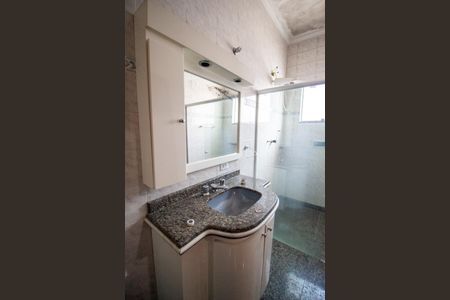 Casa para alugar com 355m², 4 quartos e 15 vagasBanheiro da Suíte 3