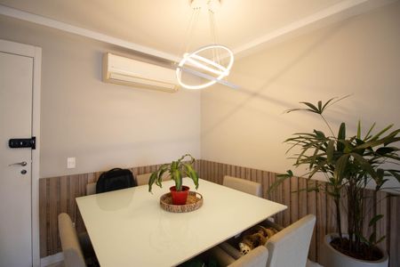 Sala  de apartamento à venda com 2 quartos, 69m² em Jardim Caboré, São Paulo