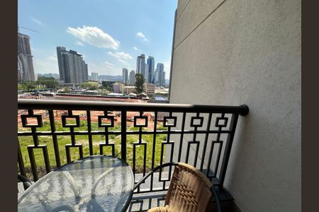 Apartamento à venda com 228m², 3 quartos e sem vagaVaranda