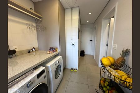 Apartamento à venda com 228m², 3 quartos e sem vagaÁrea de Serviço