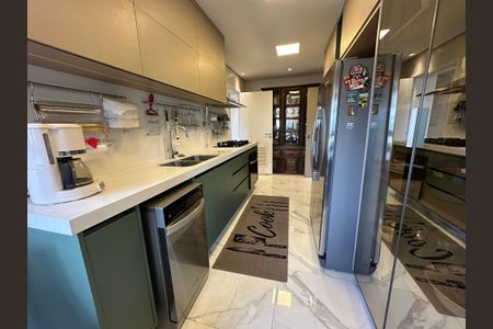 Apartamento à venda com 228m², 3 quartos e sem vagaCozinha