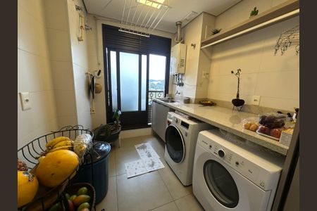 Apartamento à venda com 228m², 3 quartos e sem vagaÁrea de Serviço