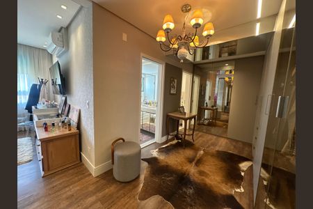 Apartamento à venda com 228m², 3 quartos e sem vagaCloset da suíte