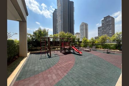 Apartamento à venda com 228m², 3 quartos e sem vagaÁrea comum - Playground