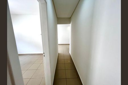 Casa de condomínio à venda com 85m², 2 quartos e 1 vaga Casa de condomínio à venda com 85m², 2 quartos e 1 vagaCorredor