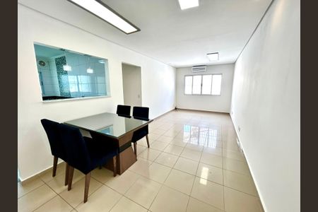 Sala de casa de condomínio à venda com 2 quartos, 85m² em Jardim Bom Clima, Guarulhos