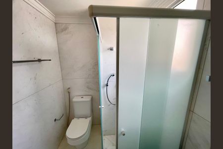 Apartamento à venda com 113m², 3 quartos e 3 vagas Apartamento à venda com 113m², 3 quartos e 3 vagasBanheiro 1