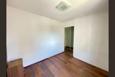 Apartamento à venda com 113m², 3 quartos e 3 vagas Apartamento à venda com 113m², 3 quartos e 3 vagasQuarto 3