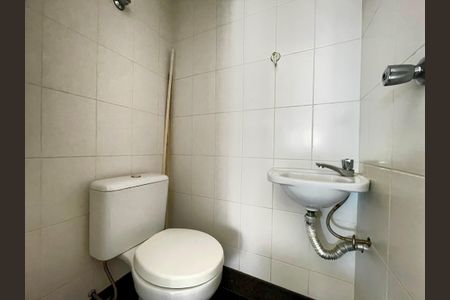 Apartamento à venda com 113m², 3 quartos e 3 vagas Apartamento à venda com 113m², 3 quartos e 3 vagasLavabo 2