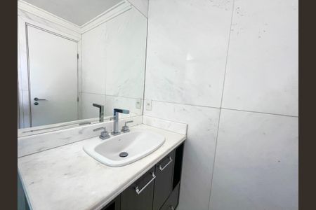 Apartamento à venda com 113m², 3 quartos e 3 vagas Apartamento à venda com 113m², 3 quartos e 3 vagasBanheiro 1