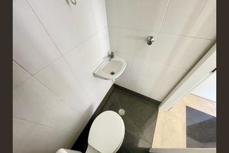 Apartamento à venda com 113m², 3 quartos e 3 vagas Apartamento à venda com 113m², 3 quartos e 3 vagasLavabo 2