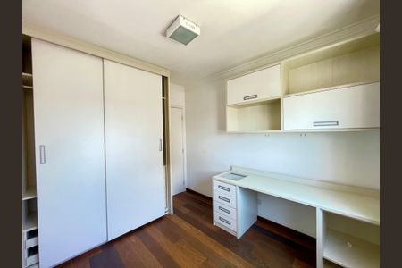 Apartamento à venda com 113m², 3 quartos e 3 vagas Apartamento à venda com 113m², 3 quartos e 3 vagasQuarto 1