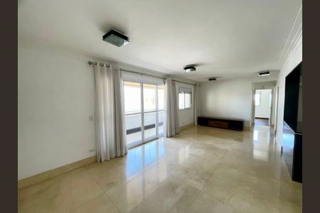 Apartamento à venda com 113m², 3 quartos e 3 vagas Apartamento à venda com 113m², 3 quartos e 3 vagasSala