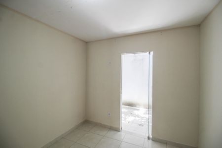 Quarto 1 de casa para alugar com 1 quarto, 50m² em São Geraldo, Nova Iguaçu
