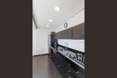 Apartamento à venda com 72m², 1 quarto e 2 vagas Apartamento à venda com 72m², 1 quarto e 2 vagasCozinha