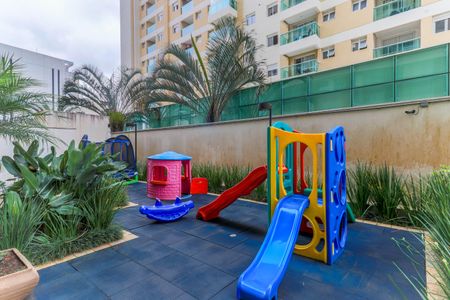 Apartamento à venda com 72m², 1 quarto e 2 vagas Apartamento à venda com 72m², 1 quarto e 2 vagasÁrea comum - Playground