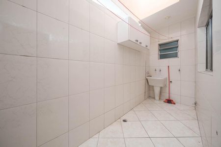 Apartamento para alugar com 70m², 2 quartos e 1 vagaÁrea de Serviço