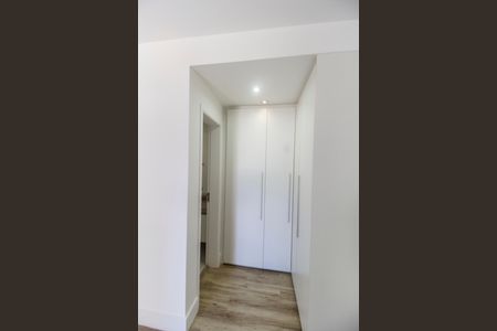 Apartamento para alugar com 74m², 2 quartos e 2 vagasCloset da suíte