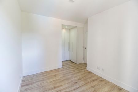 Apartamento para alugar com 74m², 2 quartos e 2 vagasSuíte