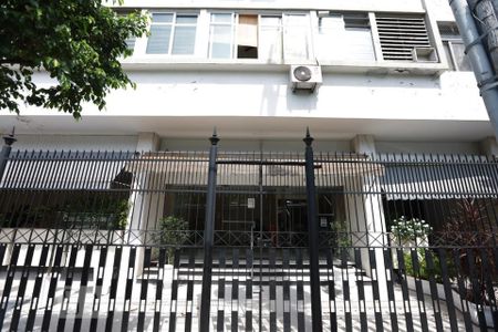 Apartamento à venda com 42m², 1 quarto e sem vagaFachada