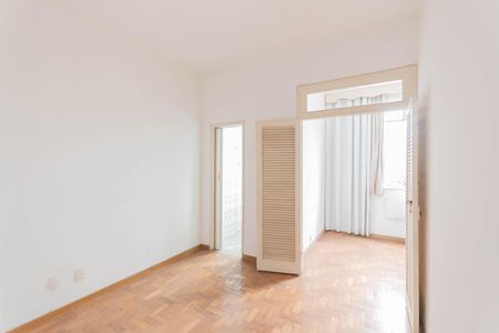 Apartamento à venda com 42m², 1 quarto e sem vagaSuíte