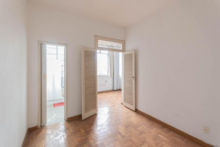 Apartamento à venda com 42m², 1 quarto e sem vagaSuíte