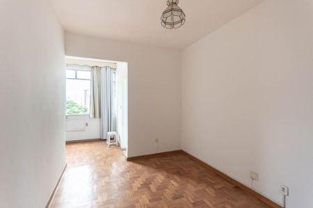 Apartamento à venda com 42m², 1 quarto e sem vagaSala