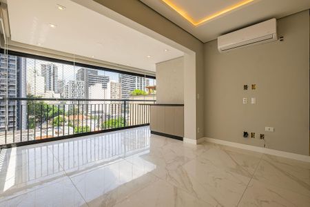 Apartamento para alugar com 96m², 3 quartos e 2 vagas Apartamento para alugar com 96m², 3 quartos e 2 vagasSala/Cozinha