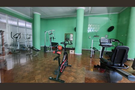 Apartamento para alugar com 48m², 1 quarto e 1 vaga Apartamento para alugar com 48m², 1 quarto e 1 vagaÁrea comum - Academia