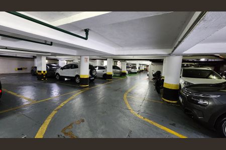 Apartamento para alugar com 48m², 1 quarto e 1 vaga Apartamento para alugar com 48m², 1 quarto e 1 vagaGaragem