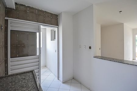 Apartamento à venda com 84m², 3 quartos e 2 vagasCozinha