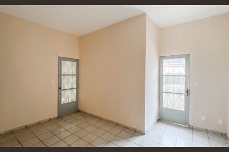 Sala de casa para alugar com 2 quartos, 80m² em Vila Guilhermina, São Paulo