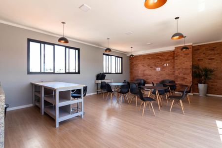 Apartamento à venda com 27m², 1 quarto e sem vagaÁrea comum - Salão de festas