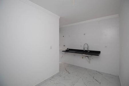 Apartamento à venda com 43m², 2 quartos e sem vaga Apartamento à venda com 43m², 2 quartos e sem vagaCozinha e Área de Serviço