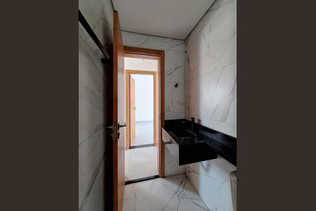 Banheiro de apartamento à venda com 2 quartos, 56m² em Tucuruvi, São Paulo