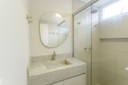 Apartamento à venda com 82m², 2 quartos e sem vagaBanheiro