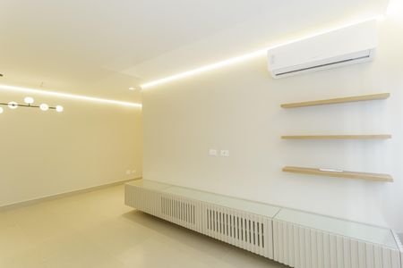 Apartamento à venda com 82m², 2 quartos e sem vagaSala