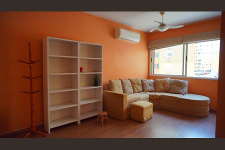 Apartamento para alugar com 70m², 2 quartos e 1 vaga Apartamento para alugar com 70m², 2 quartos e 1 vagaSala