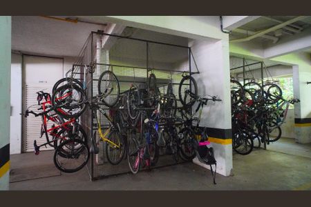 Apartamento para alugar com 70m², 2 quartos e 1 vaga Apartamento para alugar com 70m², 2 quartos e 1 vagaBicicletário