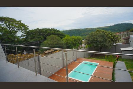 Casa à venda com 230m², 3 quartos e 2 vagas Casa à venda com 230m², 3 quartos e 2 vagasVista