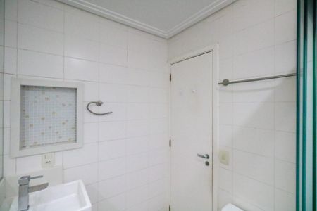 Apartamento à venda com 97m², 3 quartos e 2 vagas Apartamento à venda com 97m², 3 quartos e 2 vagasBanheiro da Suíte