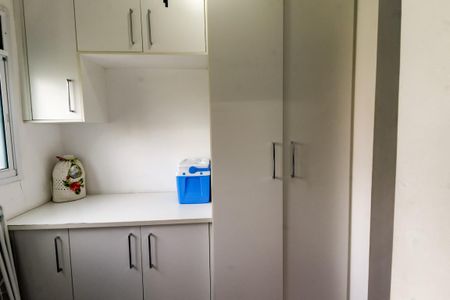 Apartamento para alugar com 105m², 3 quartos e 2 vagas Apartamento para alugar com 105m², 3 quartos e 2 vagasÁrea de Serviço