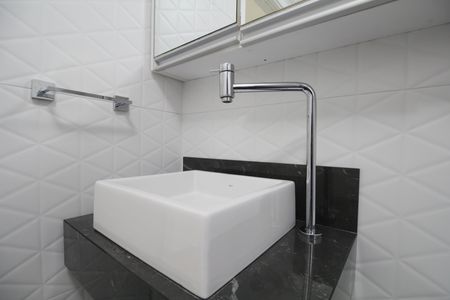 Apartamento para alugar com 105m², 2 quartos e 2 vagasBanheiro