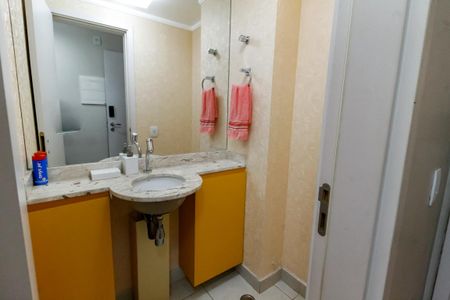 Apartamento para alugar com 105m², 3 quartos e 2 vagas Apartamento para alugar com 105m², 3 quartos e 2 vagasLavabo