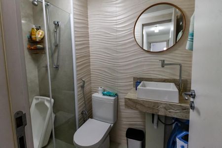 Apartamento para alugar com 105m², 3 quartos e 2 vagas Apartamento para alugar com 105m², 3 quartos e 2 vagasBanheiro Corredor