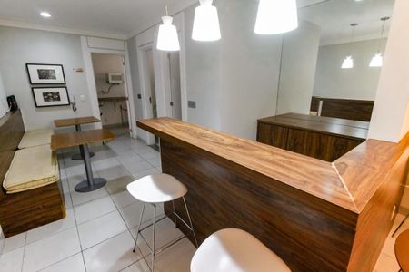 Apartamento para alugar com 105m², 3 quartos e 2 vagas Apartamento para alugar com 105m², 3 quartos e 2 vagasÁrea comum - Salão de festas