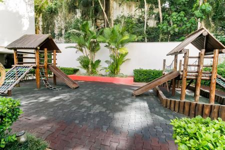 Apartamento para alugar com 105m², 3 quartos e 2 vagas Apartamento para alugar com 105m², 3 quartos e 2 vagasÁrea comum - Playground