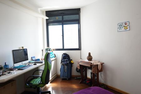 Apartamento à venda com 274m², 4 quartos e 4 vagasQuarto 4