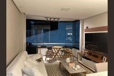 Apartamento para alugar com 1 quarto, 58m² em Itaigara, Salvador
